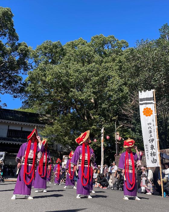 飫肥城下まつり泰平踊(写真)